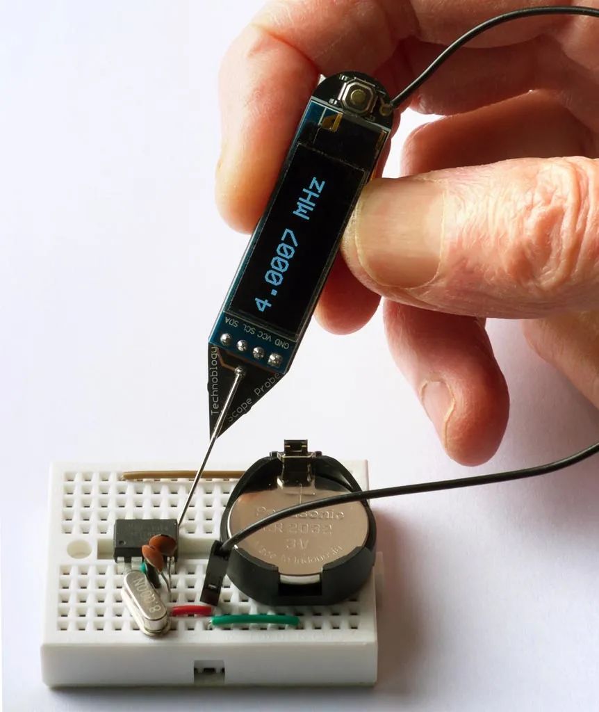 可以测量频率/周期/电压的手持探头-电子工程专辑