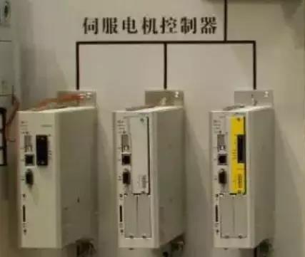 步进电机控制器与伺服电机控制器有哪些不同?