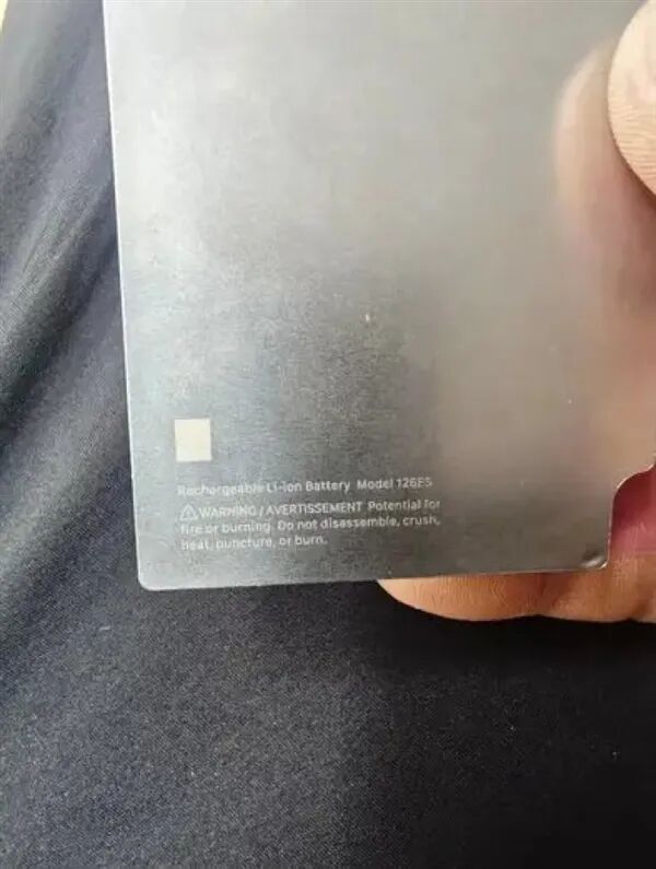 祖傳27W將延續！iPhone 18 Pro Max電池諜照流出：蘋果就給了5400mAh