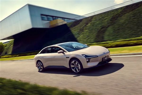 全球第一！中国已有超3000万辆新能源汽车 纯电超2000万辆