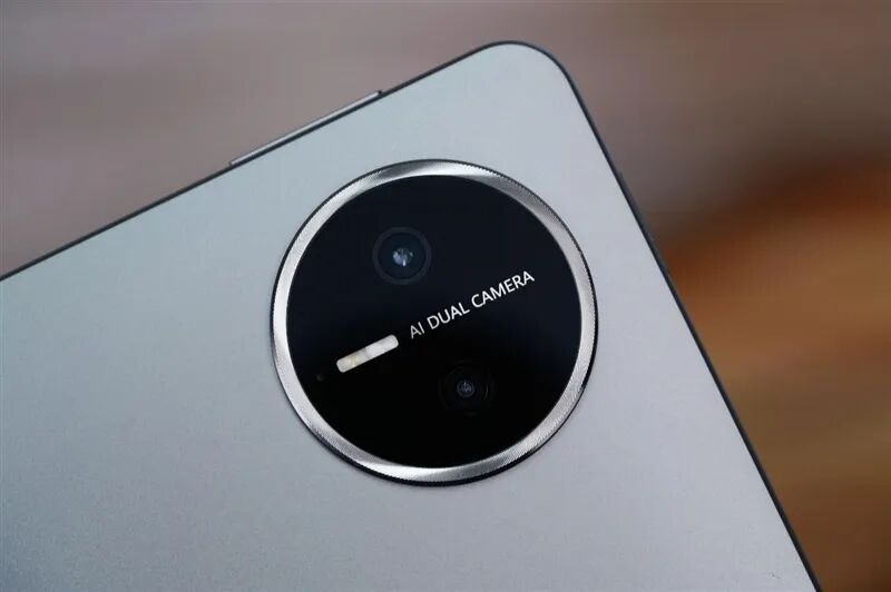 從形態到性能的全面革新！HUAWEI MatePad Edge鴻蒙二合一平板電腦評測