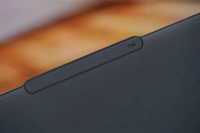 AI加持下的精英商務本 聯(lián)想ThinkPad T14 Gen6筆記本評測：28W銳龍能效喜人 內建NPU更靈活
