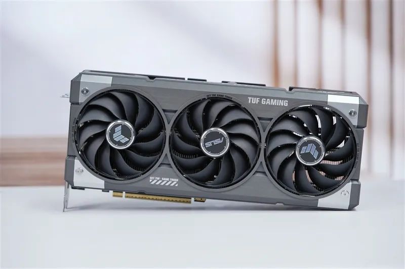 Blackwell的甜点来了！NVIDIA RTX 5060 Ti首发评测：8GB疯狂爆显存 16GB正好