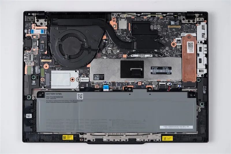 AI加持下的精英商務本 聯(lián)想ThinkPad T14 Gen6筆記本評測：28W銳龍能效喜人 內建NPU更靈活