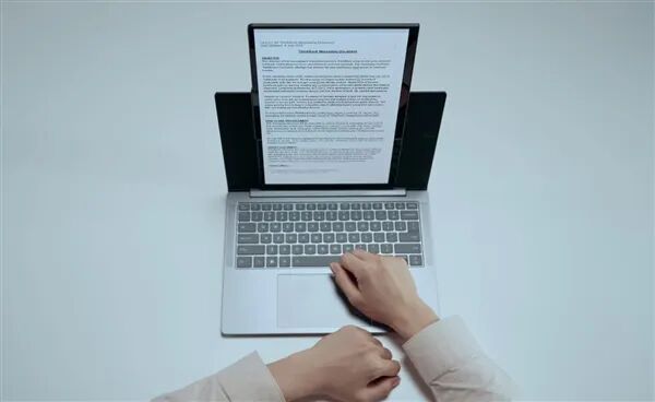 笔记本屏幕站起来了：全球首款垂直旋转PC发布！来自联想