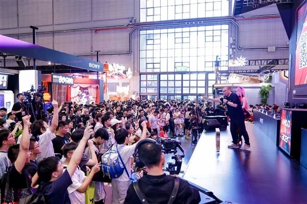 16核5.4GHz鑄就電競信仰!AMD宏碁BW2026首發銳龍9 9955HX3D暗影騎士·龍8 Pro