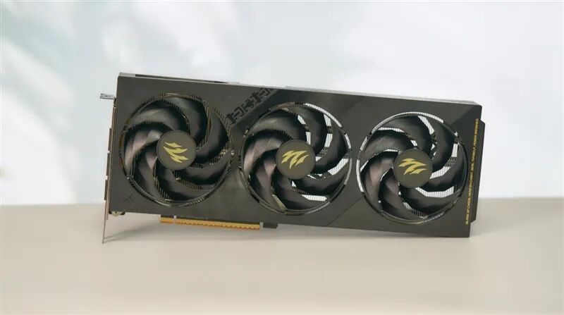 DDR4-3600 vs DDR5-5600游戲實測：低延遲與高帶寬誰更適合游戲
