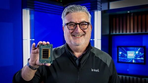 Intel至強6+正式發布：288核心864MB緩存、首次支持國密算法