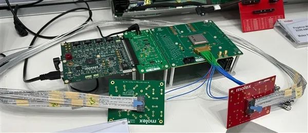 新接口SSD容量可达1000TB!功耗高达80W-电子工程专辑