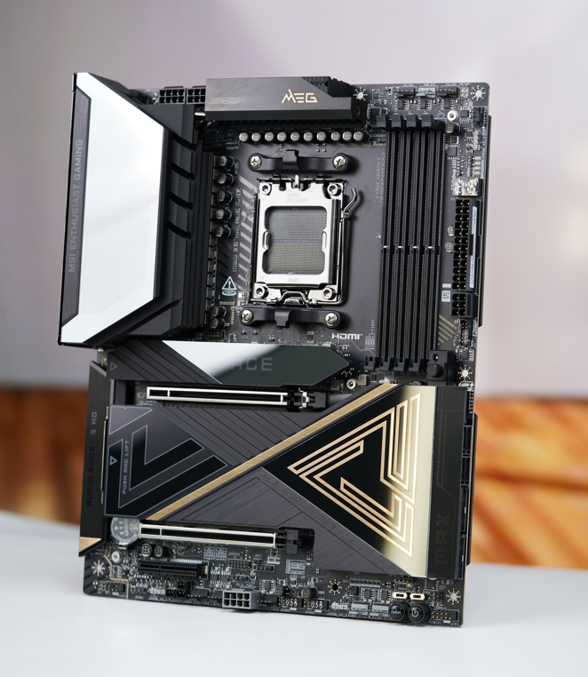 媲美超神板的ACE战神板!微星MEG X870E ACE MAX评测