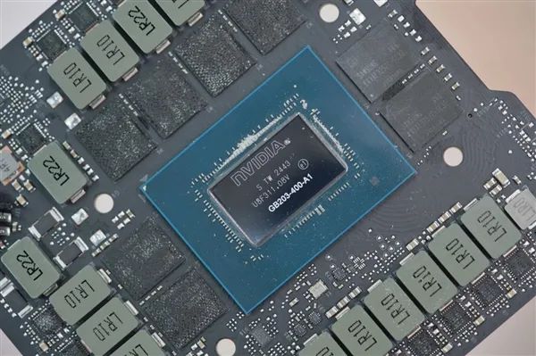 RTX 50系列莫名丢失8个ROP单元！CPU-Z发出公开警告