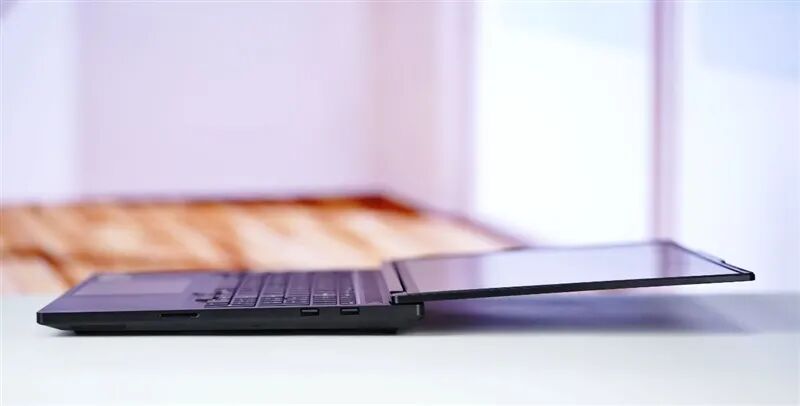 聚焦超級工程與科研生產力！Lenovo P16v 2026工作站評測：NVIDIA RTX PRO Blackwell加持 物理斷網跑AI