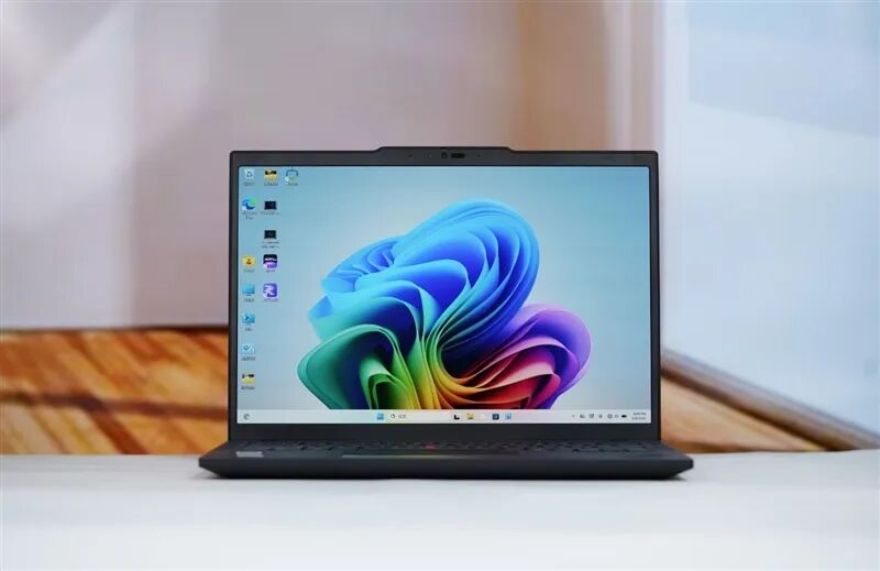 AI加持下的精英商務本 聯(lián)想ThinkPad T14 Gen6筆記本評測：28W銳龍能效喜人 內建NPU更靈活