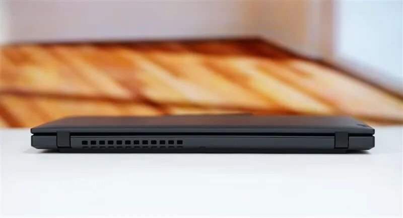 AI加持下的精英商務本 聯(lián)想ThinkPad T14 Gen6筆記本評測：28W銳龍能效喜人 內建NPU更靈活