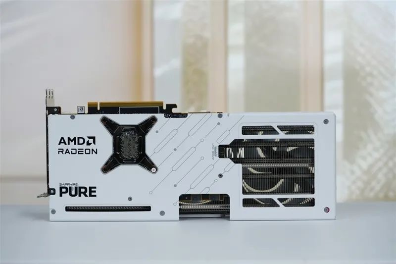 HD4850神迹重现！AMD RX 9070 XT/RX 9070首发评测：性能持平RTX 5070 Ti 但便宜2000元