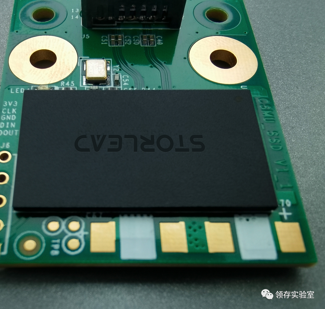 来，开开眼界，新一代飞机黑匣子内部存储长什么样？「领存研制」-电子工程专辑