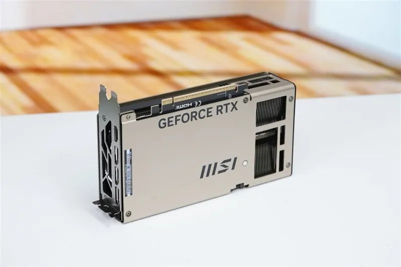 微星RTX 5060 Ti 16GB硬派师2X显卡评测：DLSS 4加持 甜点卡也能畅玩4K