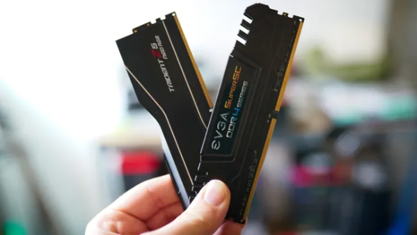 DDR4拖后腿了！英特爾平臺DDR4/DDR5性能實測：最大差25.3%