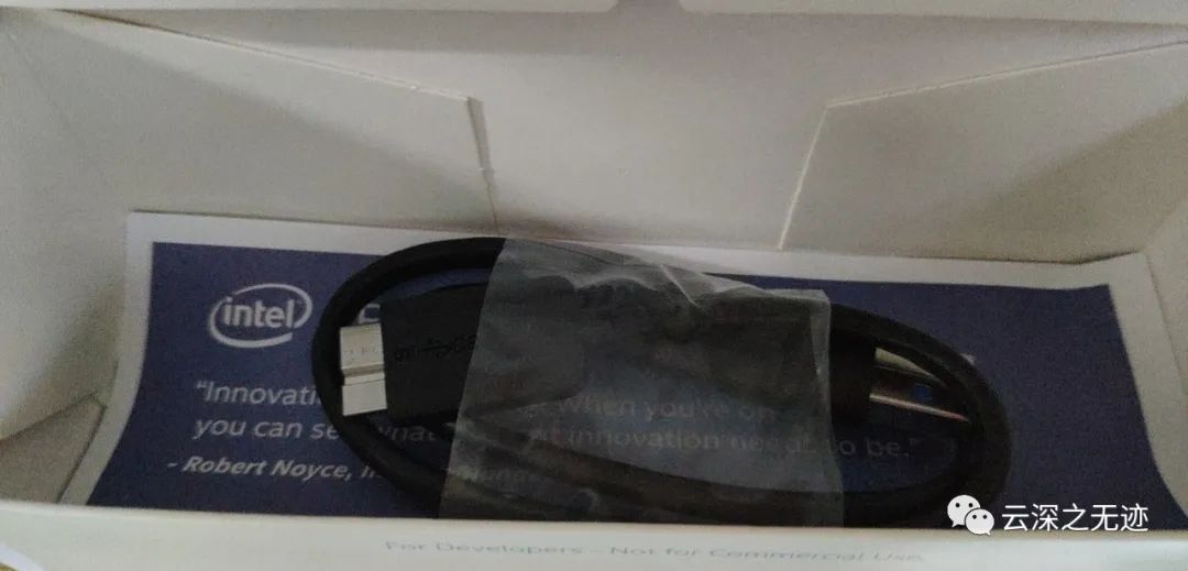 Intel R200相机开机与简评-电子工程专辑