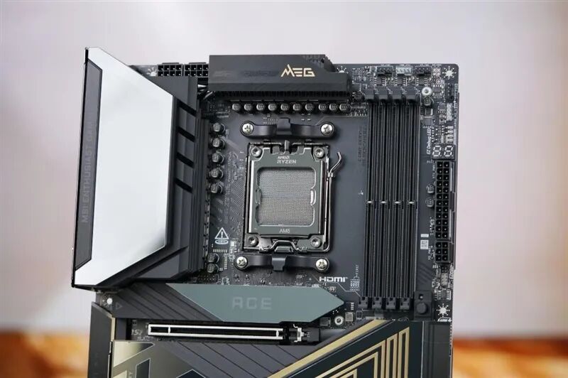 媲美超神板的ACE战神板!微星MEG X870E ACE MAX评测