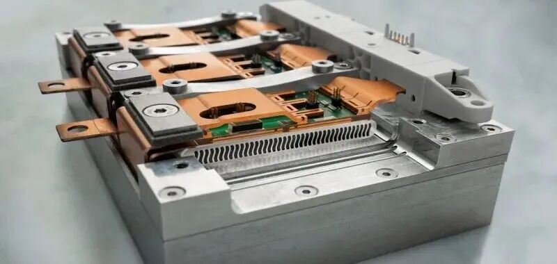 Fraunhofer izm wechselrichter mhi
