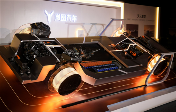 “鯤鵬”即將展翅？嵐圖汽車正在醞釀資本首秀