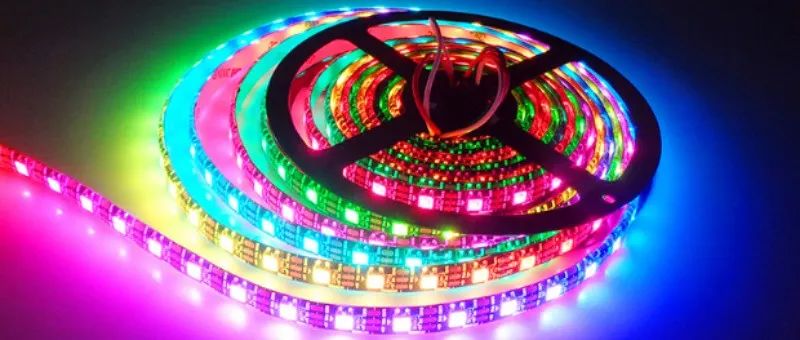 16x16x16 4096个RGB LED的光立方是一种怎样的神奇效果,视频展示制作全过程-电子工程专辑