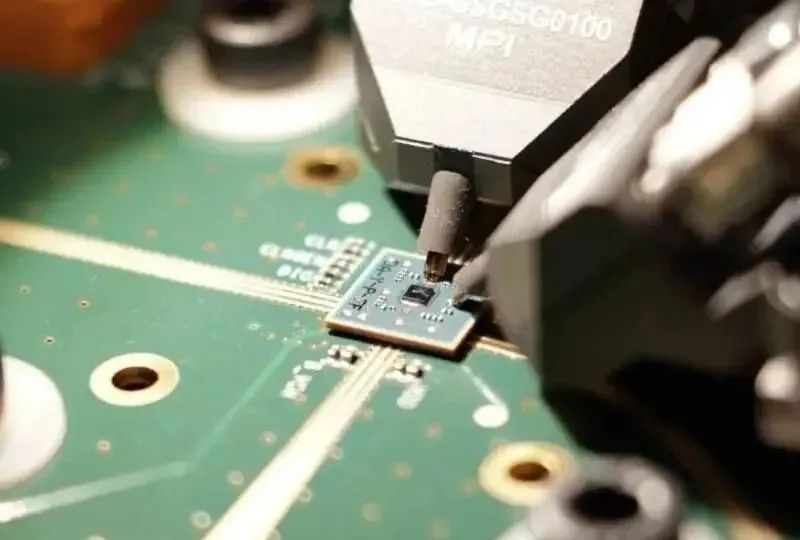 Analog breakthrough from imec: 150 GSa/s DAC Boosts European 300 Gb/s Links