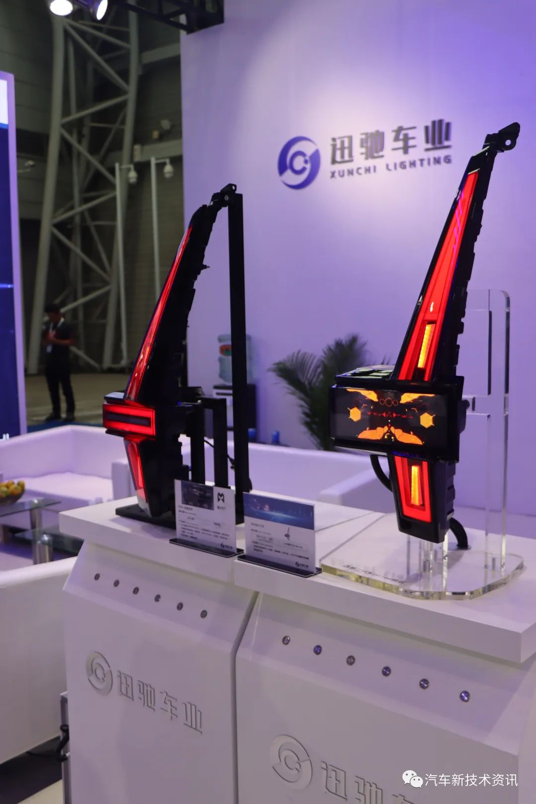 从近期展会看迅驰车业在车灯方面的新技术-电子工程专辑