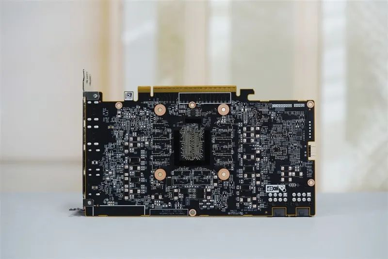 HD4850神迹重现！AMD RX 9070 XT/RX 9070首发评测：性能持平RTX 5070 Ti 但便宜2000元