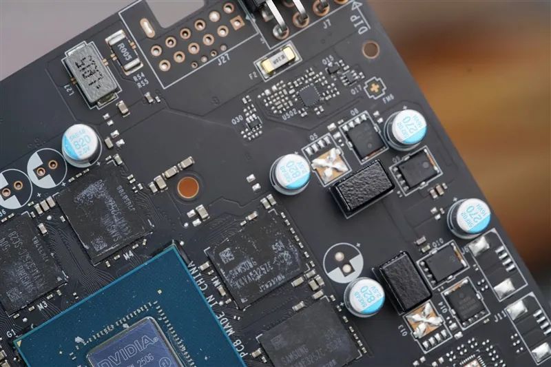 微星RTX 5060 Ti 16GB硬派师2X显卡评测：DLSS 4加持 甜点卡也能畅玩4K