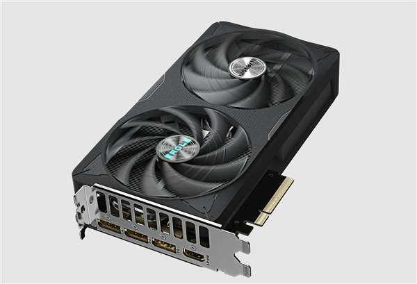 技嘉RTX 5060 Ti EAGLE生生把PCIe金手指砍了一半