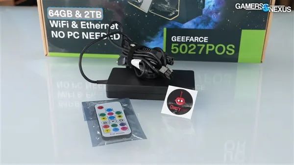 疯狂改造！显卡华丽变身PC整机：竟真的跑起来了