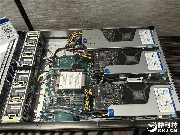 AMD Zen5线程撕裂者9000深入揭秘：领先竞品最多145％！四大金刚护卫