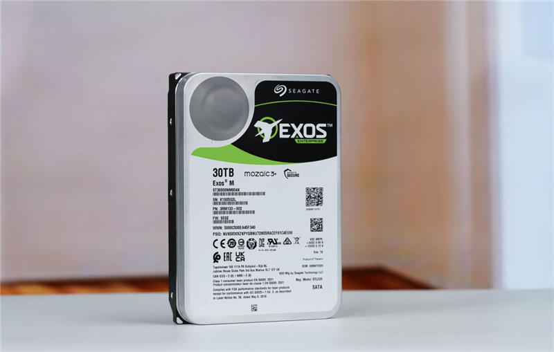HAMR與CMR加持的穩(wěn)定可靠企業(yè)級硬盤！希捷銀河Exos M 30TB評測：讀取逼近300MB/s
