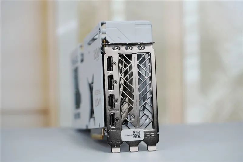 HD4850神迹重现！AMD RX 9070 XT/RX 9070首发评测：性能持平RTX 5070 Ti 但便宜2000元