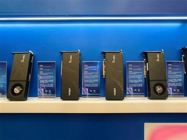 Intel甩出兩個(gè)王炸！至強(qiáng)600、銳炫Pro B70雙劍合璧 重新定義AI工作站