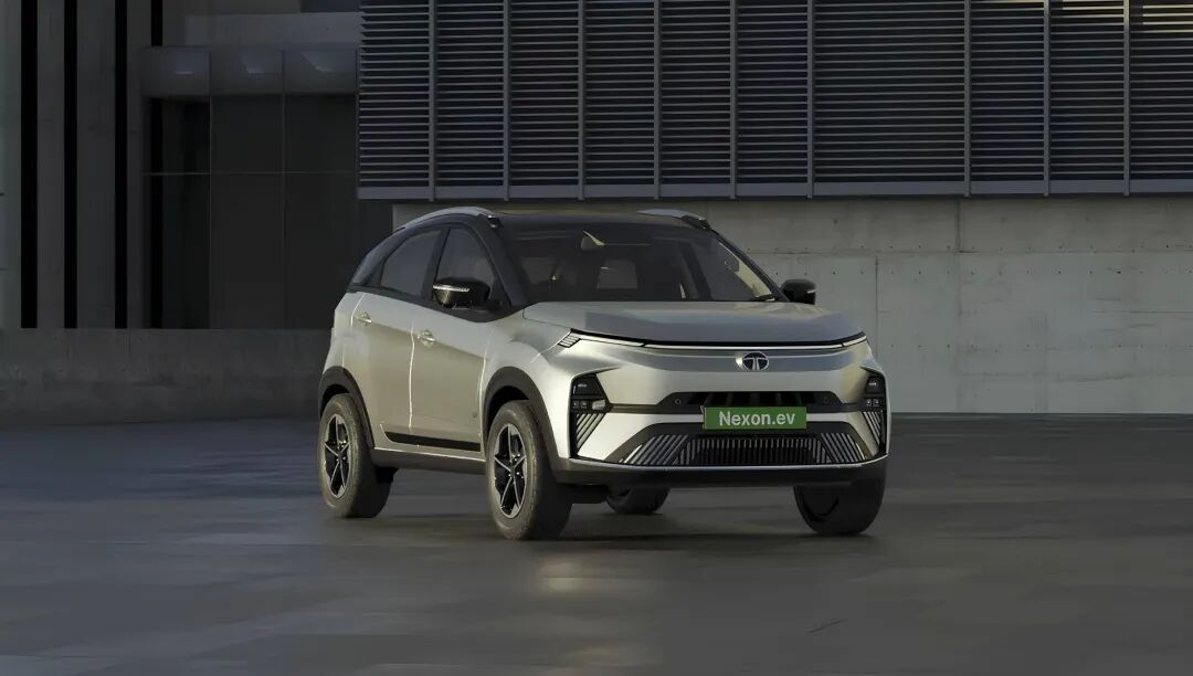Tata Nexon EV front 3/4